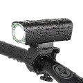 Światło rowerowe 1300 lm VA0046 Vayox na kierownicy.jpg