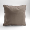 TAUPE_40x40_01.jpg