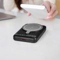 female-charging-smartphone-using-portable-wireless-fast-charging-work kopia31.jpg